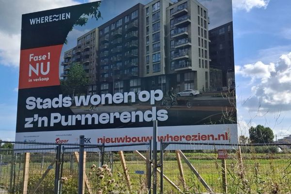 Wherezien bouwbord in Purmerend