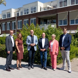 Gemeente Purmerend, De Zorgcirkel en Intermaris tekenen samenwerkingsovereenkomst 
